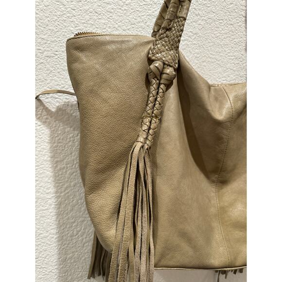 DAY & MOOD Khaki Green Leather 10 x 12 Slouchy Fringed Handbag - Picture 5 of 15